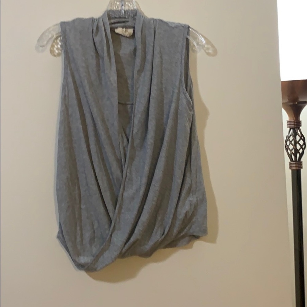 Dkny top